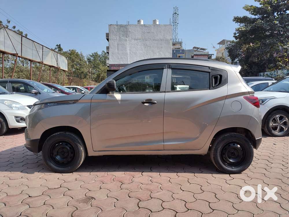 Mahindra Kuv 100 Mahindra-kuv-100-g80-k2-plus, 2017, Petrol
