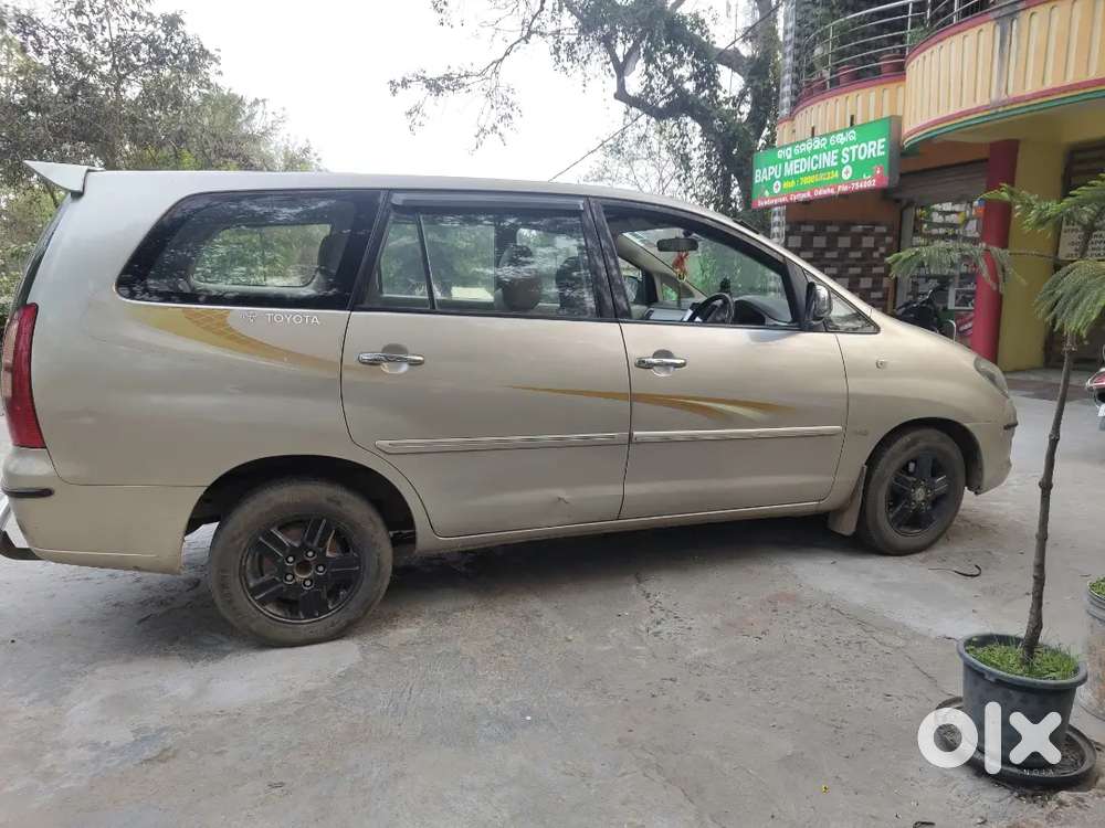 Toyota Innova 2009