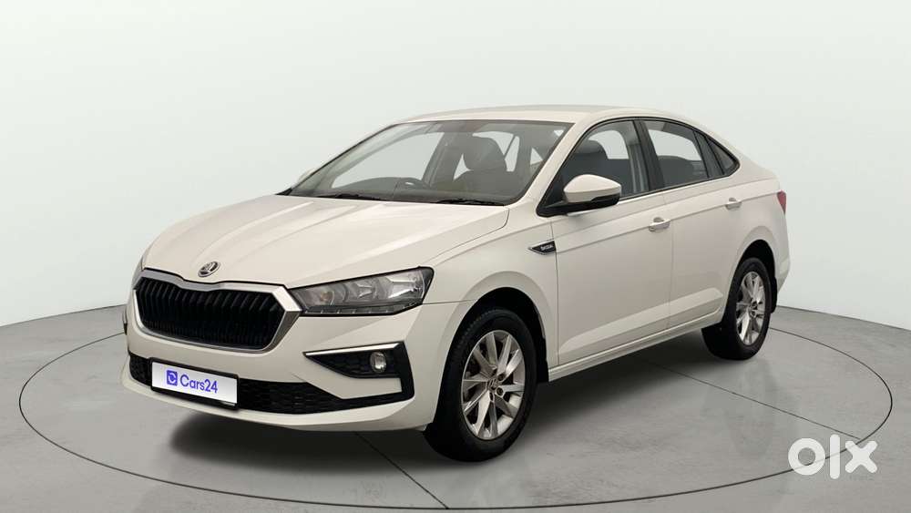Skoda Slavia 1.0 Ambition Tsi At, 2022, Petrol