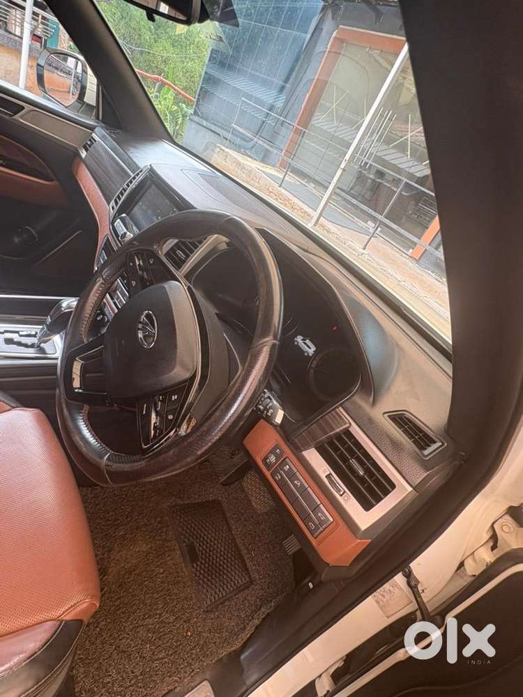 Mahindra Diesel Automatic 2019