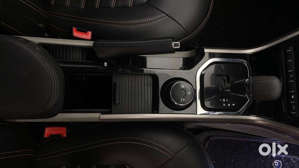 Tata Nexon 1.2 Revotron Xza Plus, 2019, Petrol