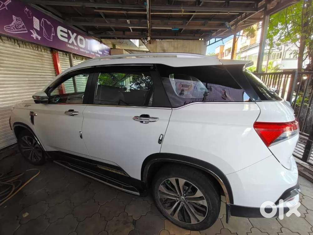 Mg Hector Plus Sharp Pro 1.5 Turbo Petrol Mt 6 Str, 2022, Petrol