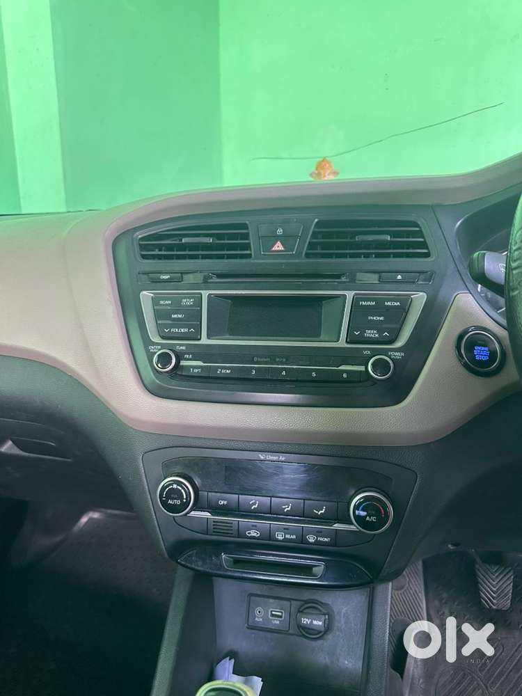 Hyundai I20 Car Manual 2015
