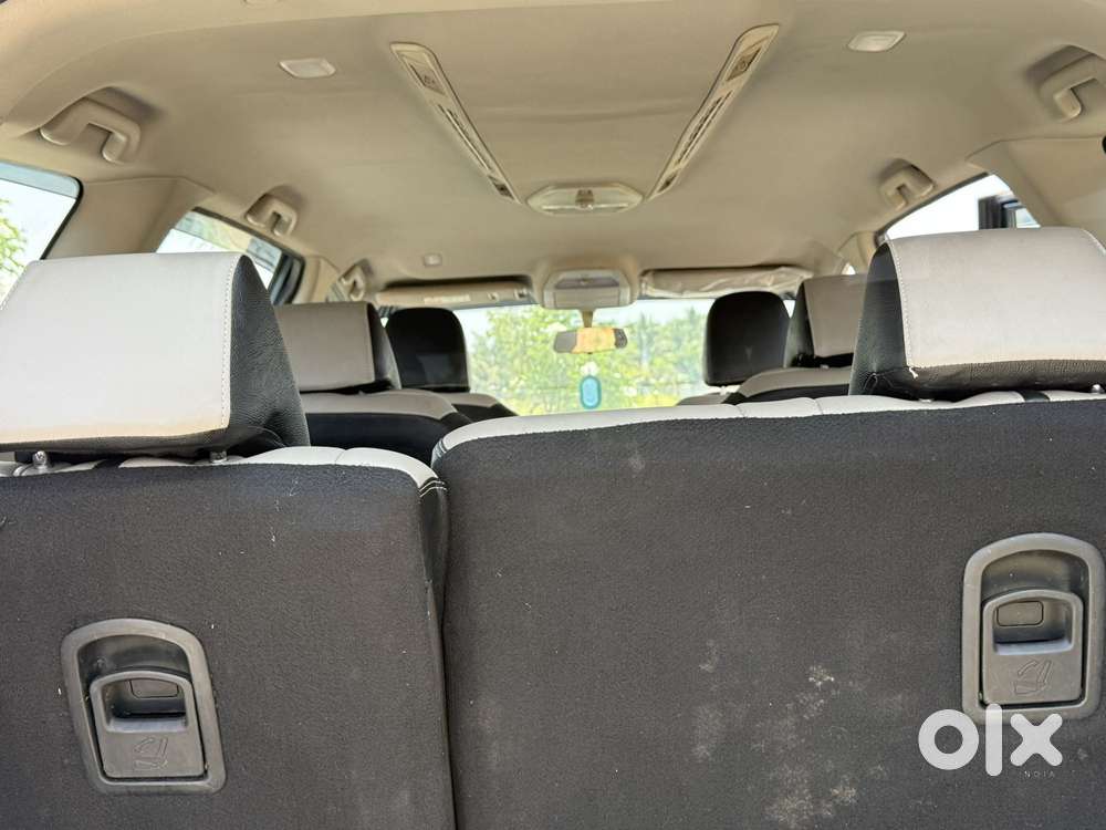 Mahindra Marazzo M8, 2019, Diesel