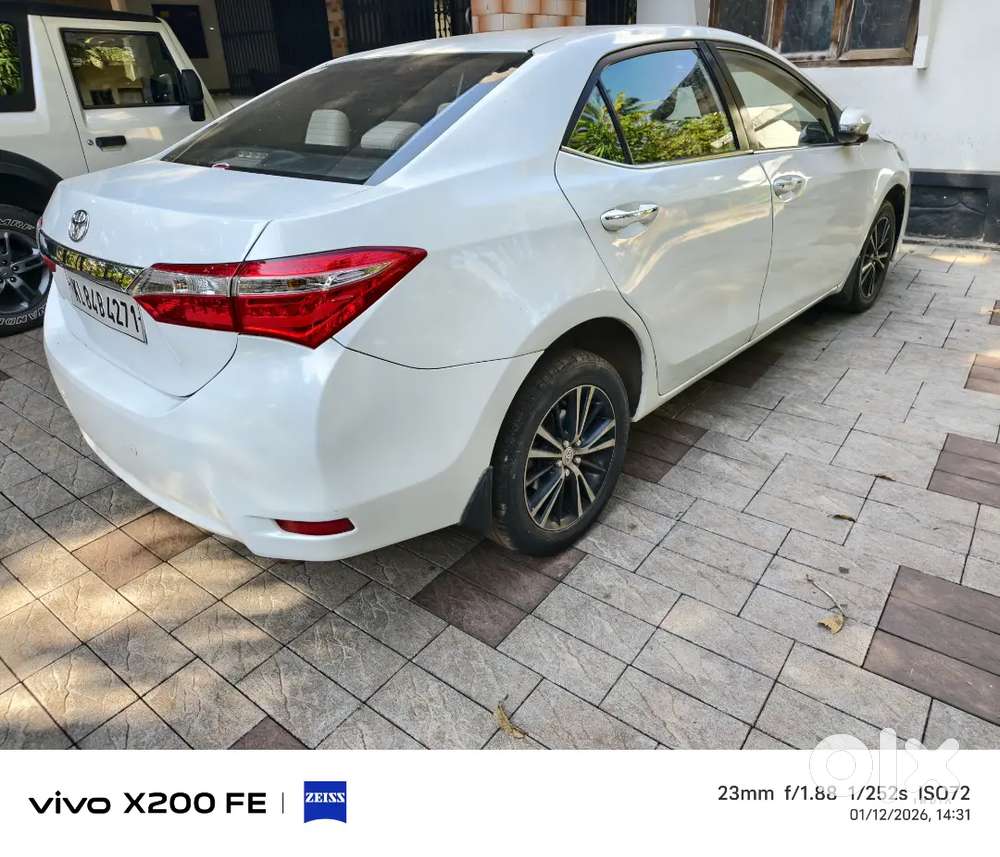 Toyota Corolla Altis 2016 Diesel Well Maintained
