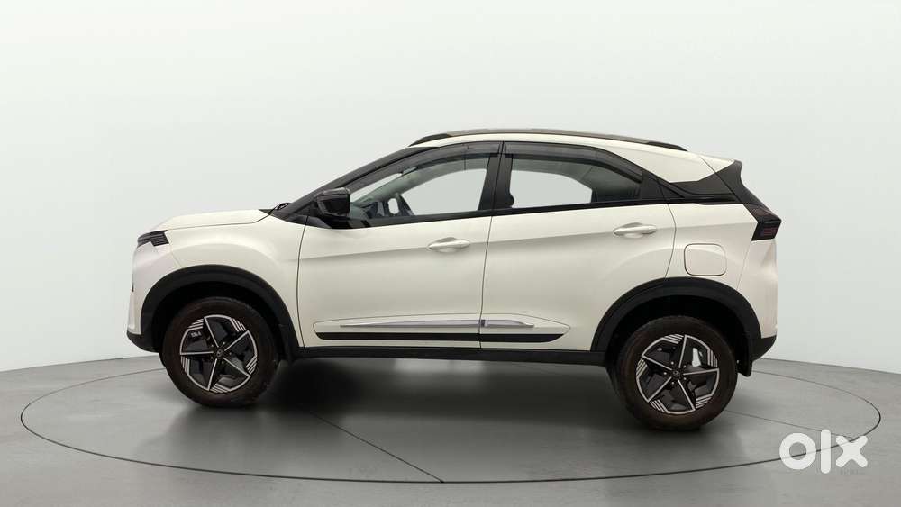 Tata Nexon Creative Plus S 1.2 Revotron Petrol 6 Mt, 2023, Petrol