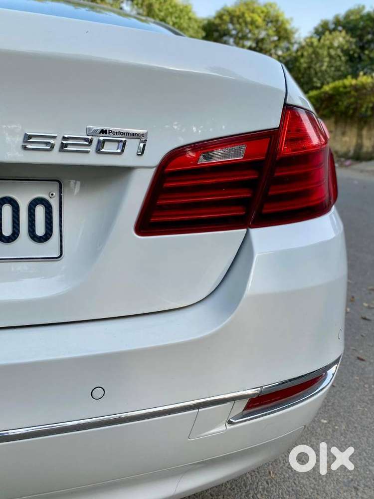 Bmw 5 Series 2.0 520i Luxury Line, 2017, Petrol