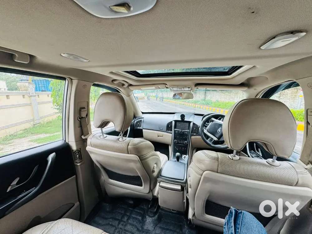 Mahindra Xuv500 2.2 2016