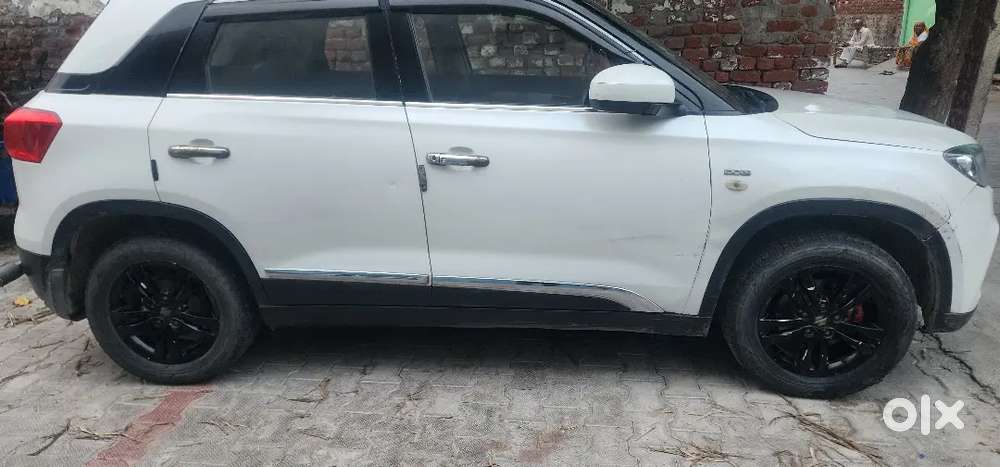 Vitara Brezza 2018 Up85