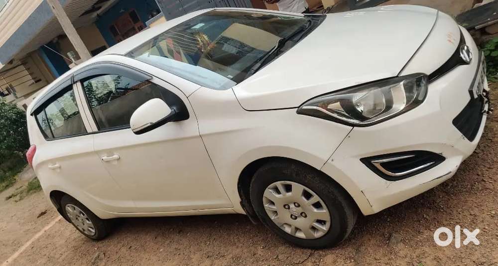 Hyundai I20 Magna 2013 , Valid Till 2028