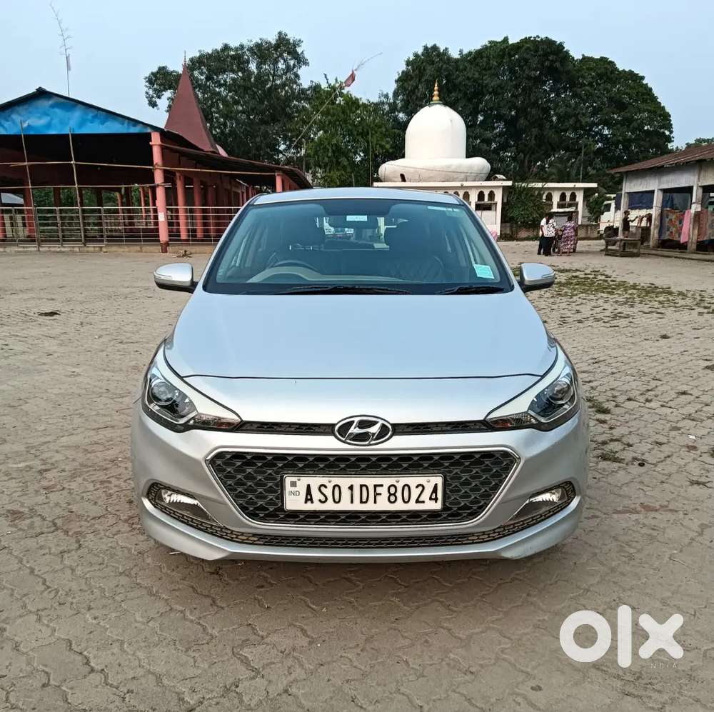 Hyundai  I20 Asta (o) Top Model..2017 Petrol 53744 Km Driven.
