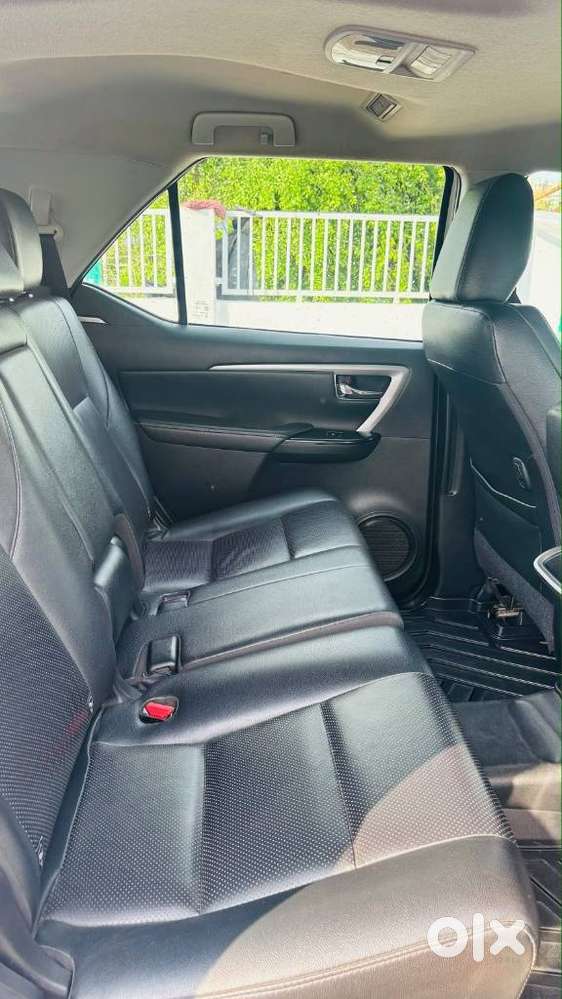 Toyota Fortuner 4x2 Mt 2.8 Diesel, 2021, Diesel