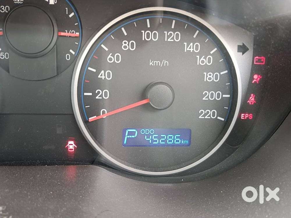 Hyundai I20 1.4 Asta (at), 2011, Petrol