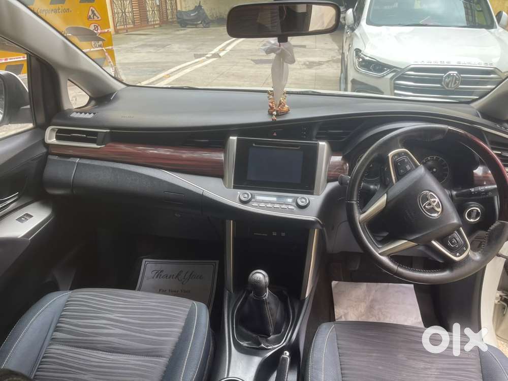 Toyota Innova Crysta 2.8z Automatic, 2016, Diesel