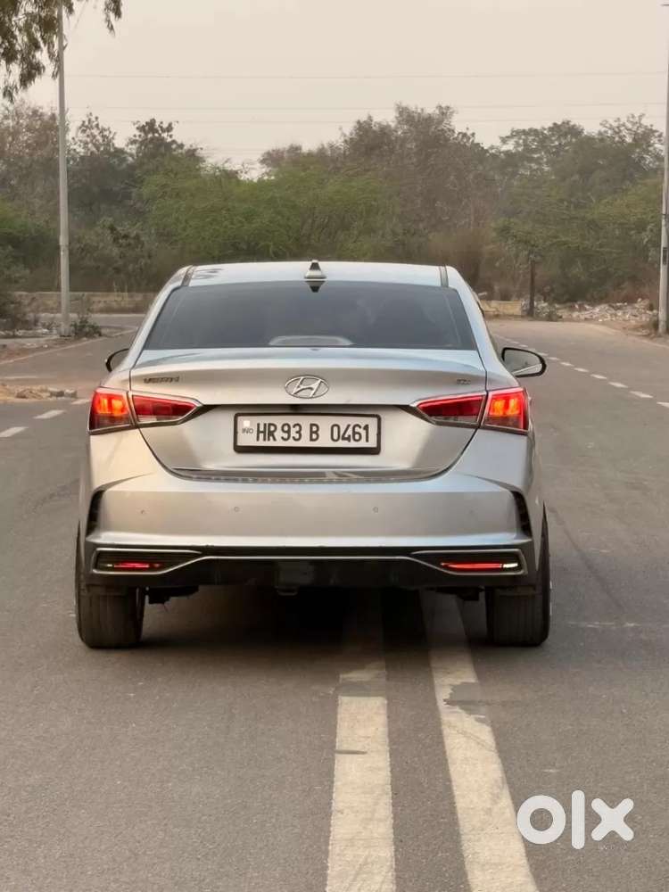 Hyundai Verna 1.6 Sx (o) Vtvt, 2022, Petrol