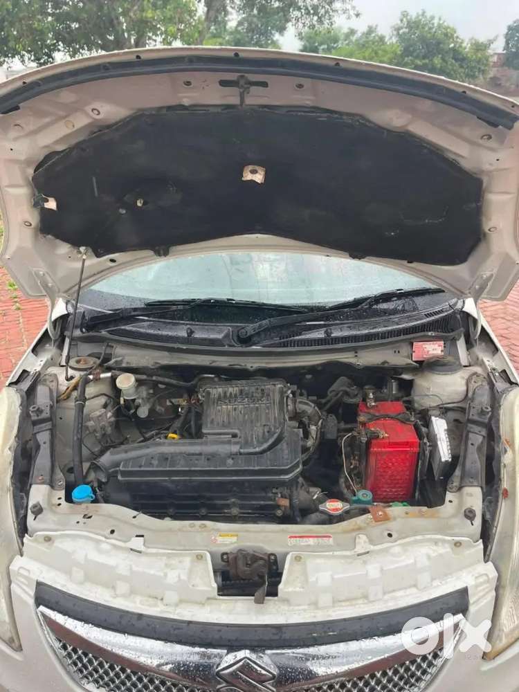 Maruti Suzuki Dzire 1.2 2016