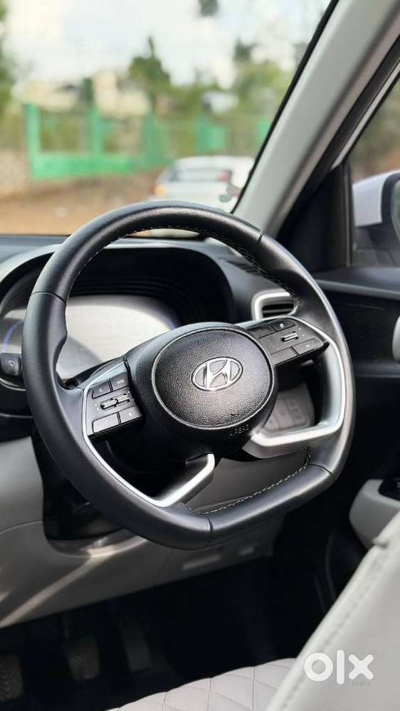 Hyundai Venue Sx Mt, 2024, Petrol