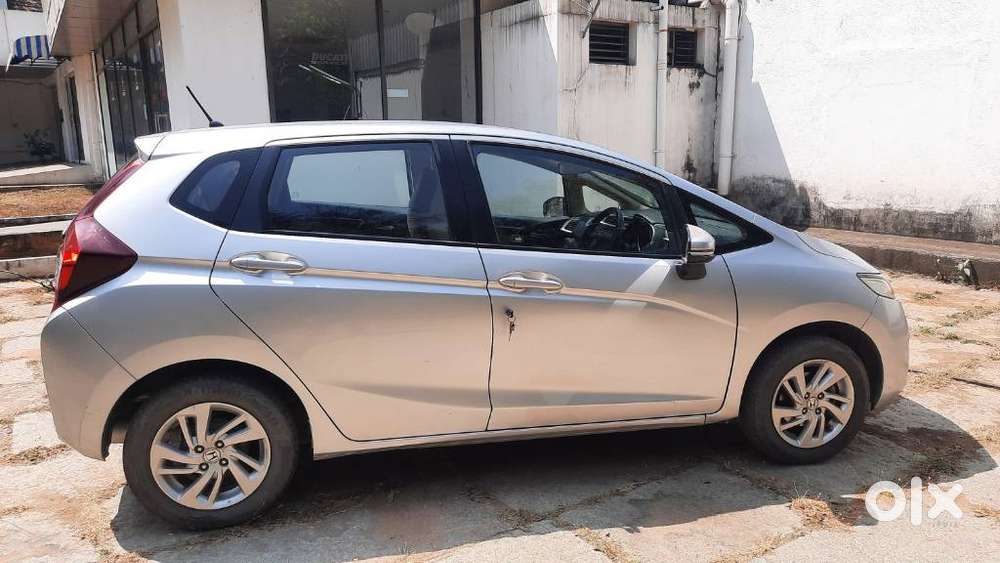 Honda Jazz V Cvt, 2016, Petrol