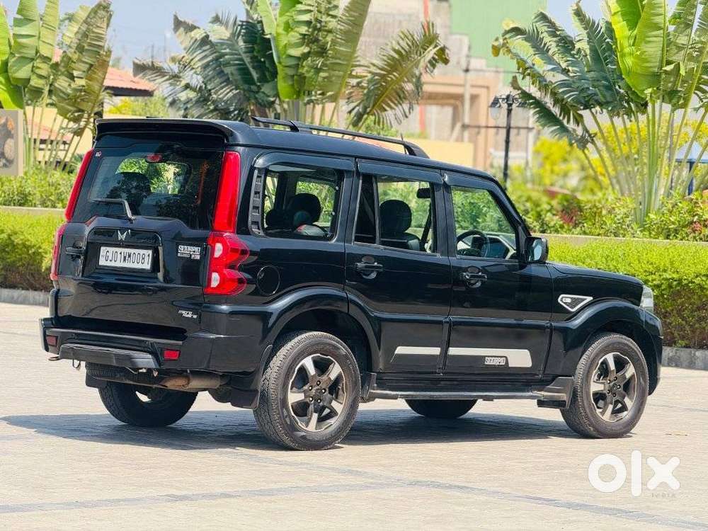 Mahindra Scorpio Classic 2.2 S 11 Mt 7 Cc, 2023, Diesel