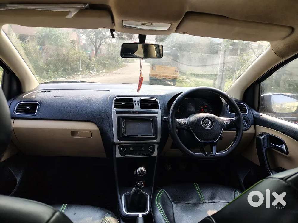 Volkswagen Polo 2015 Diesel 76000 Km Driven