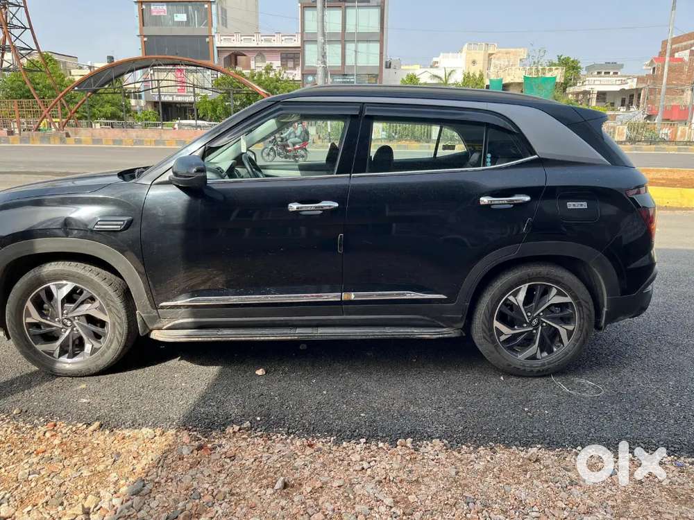 Creta Black Colour 1st Onwer