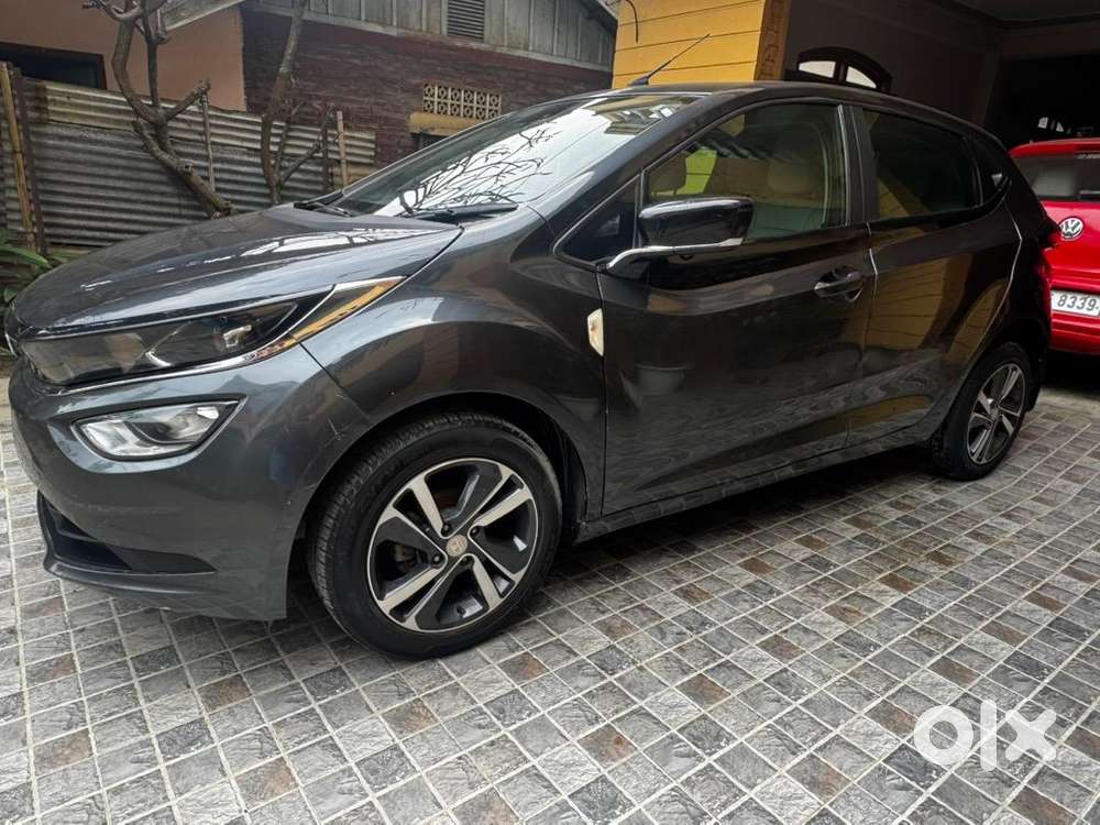 Top Model Altroz Mint Condition