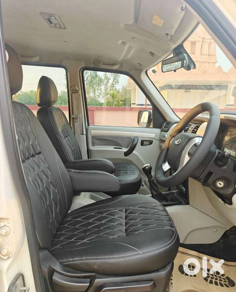Mahindra Scorpio S10 8 Seater, 2017, Diesel