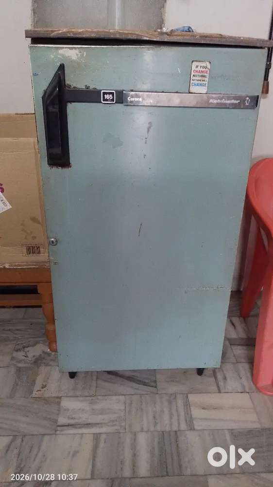 Kelvinator Refrigerator 165