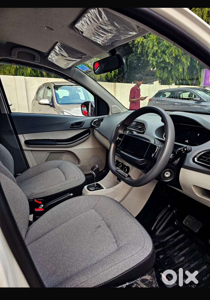 Tata Tiago 2025 Petrol At