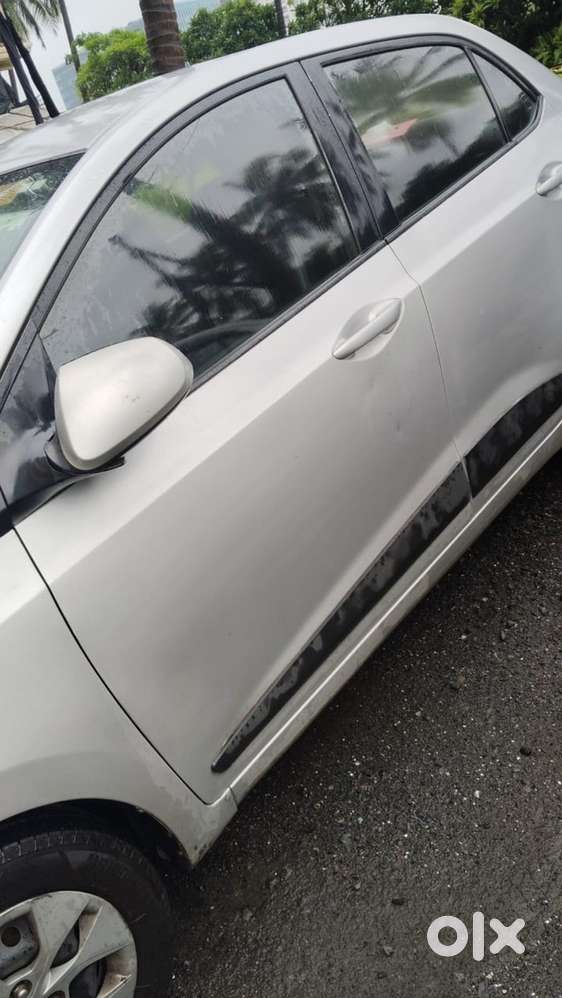 Hyundai Xcent 2016 Diesel Well Maintained