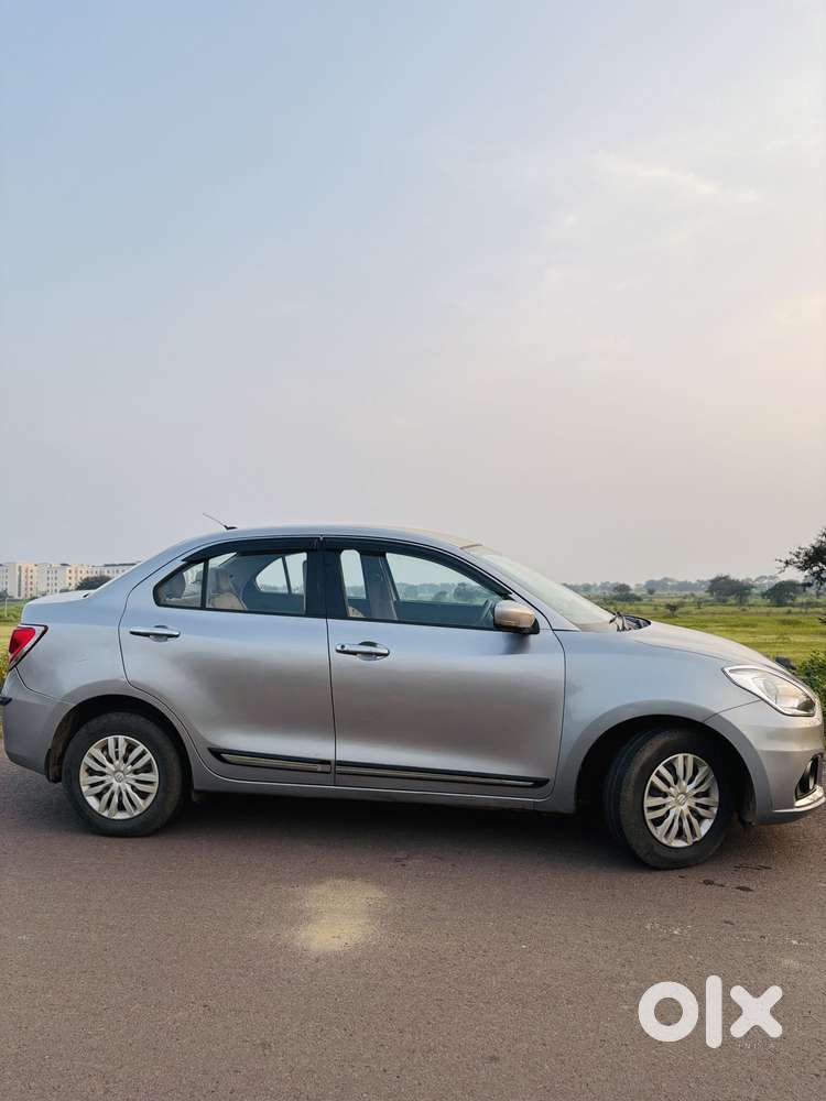 Maruti Suzuki Swift Dzire Vxi Optional, 2020, Petrol