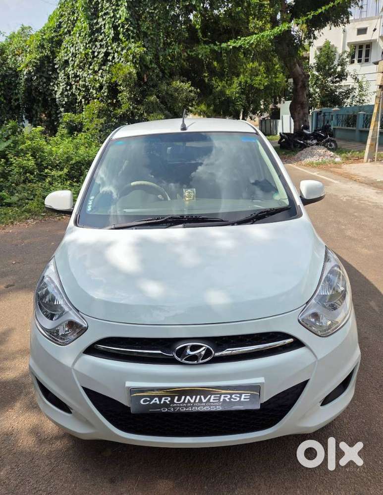 Hyundai I10 Sportz At, 2012, Petrol