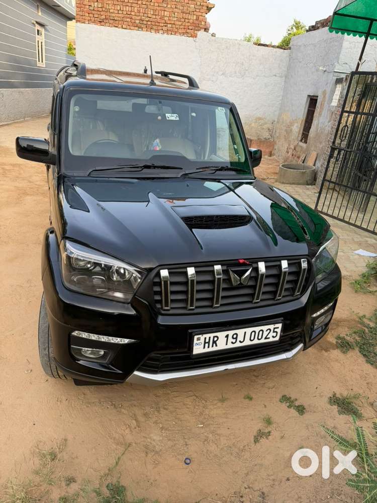 Mahindra Scorpio Classic 2024