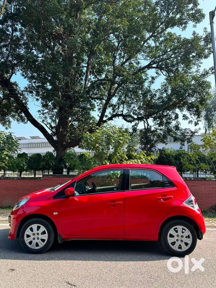 Honda Brio 2014 Model All Orginal Iitr Driven.