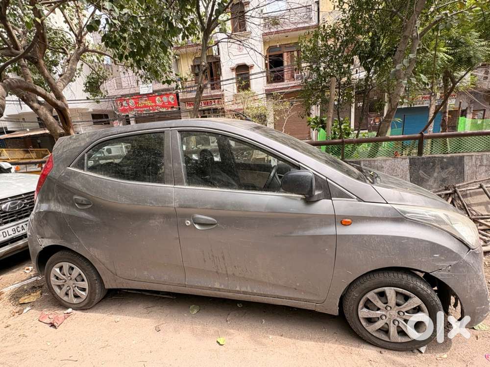 Hyundai Eon Magna +petrol 2013