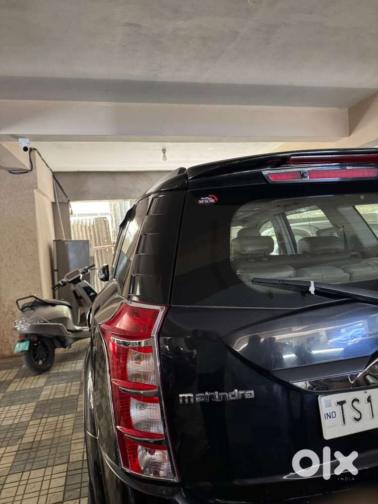 Mahindra Xuv500  W 10 Diesel 2016