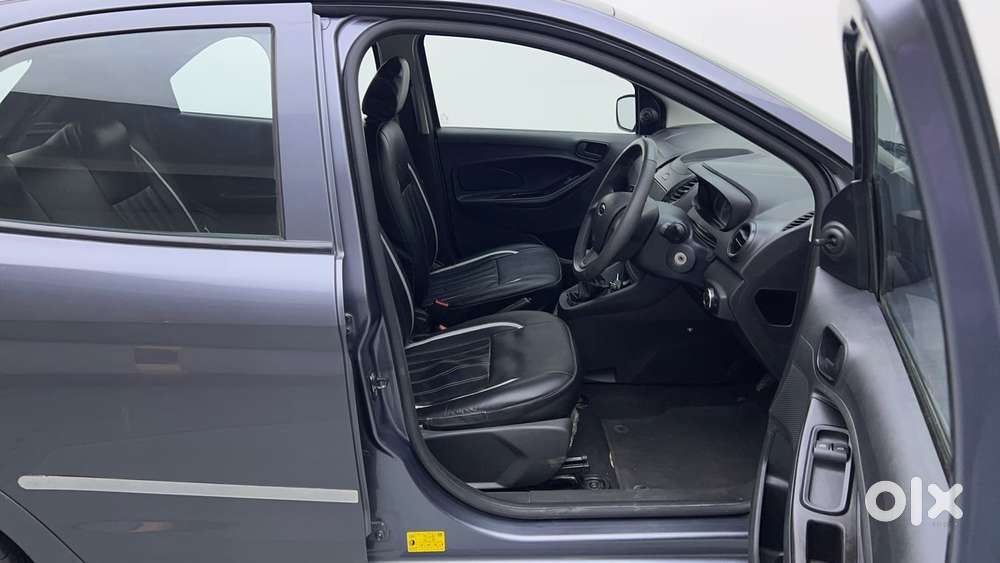 Ford Figo Ambiente, 2015, Petrol