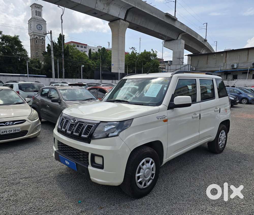 Mahindra Tuv 300 T6 Plus, 2019, Diesel