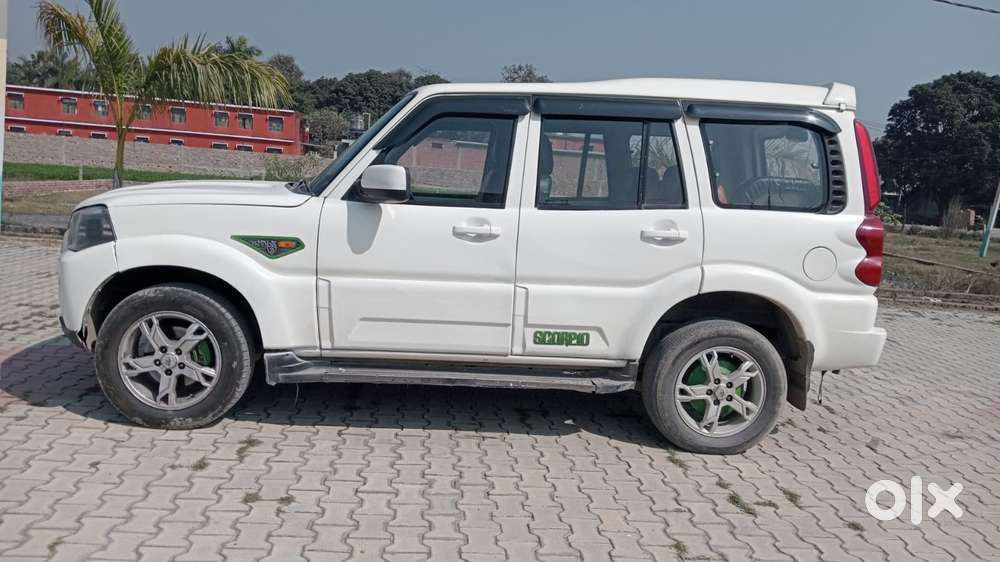 Mahindra Scorpio S4 Plus, 2017, Diesel