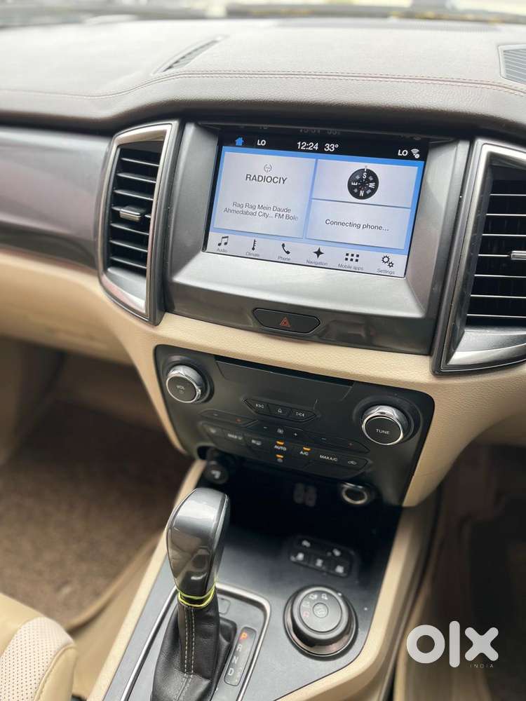 Ford Endeavour 3.2 Titanium At 4x4, 2017, Diesel