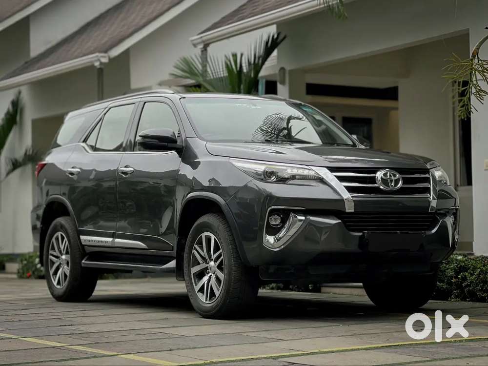 Toyota Fortuner. Hr Registration. No Replays. Company Services