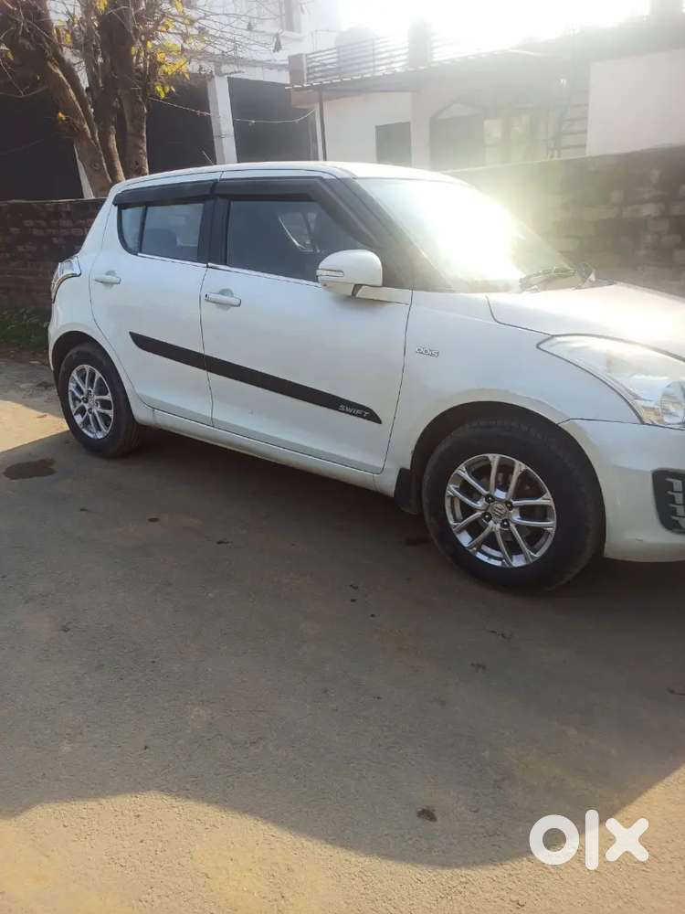 Maruti Suzuki Swift 2013 Diesel 140000 Km Driven