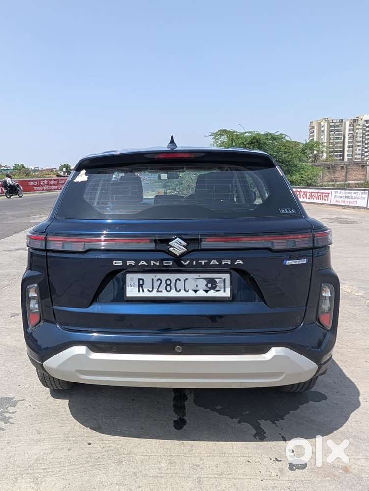Maruti Suzuki Grand Vitara 1.5 Sigma Smart Hybrid, 2025, Petrol