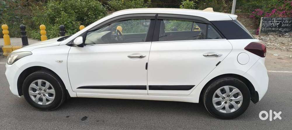 Hyundai I20 Magna Plus, 2018, Cng & Hybrids