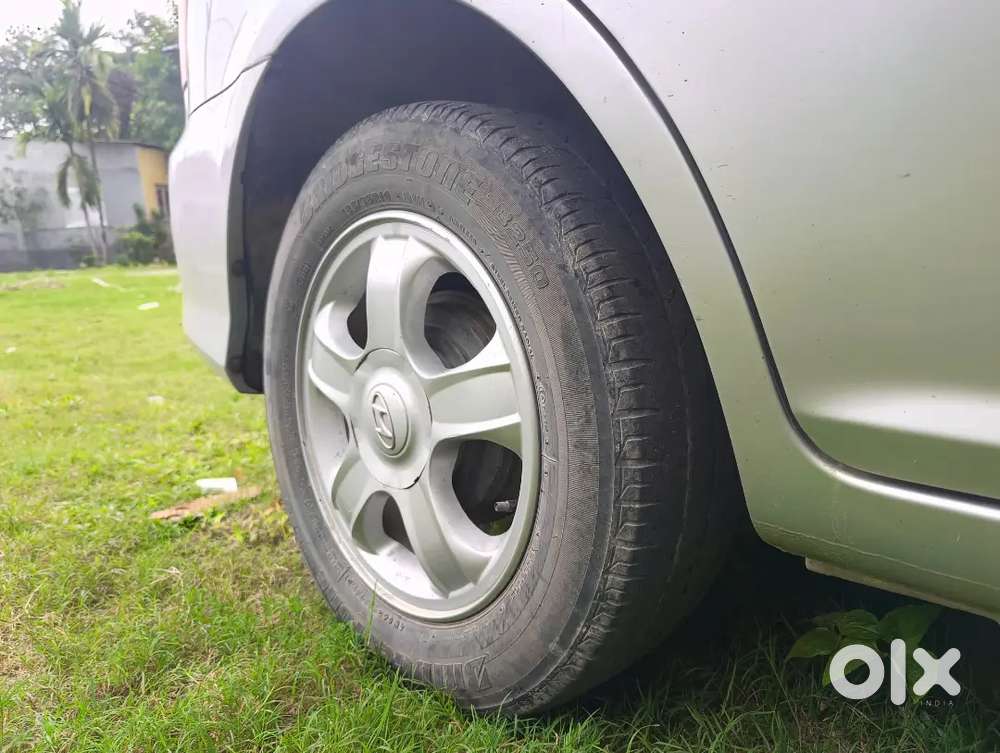 Hyundai Verna 2010 Petrol 106000 Km Driven, Valid Up To 2030, August