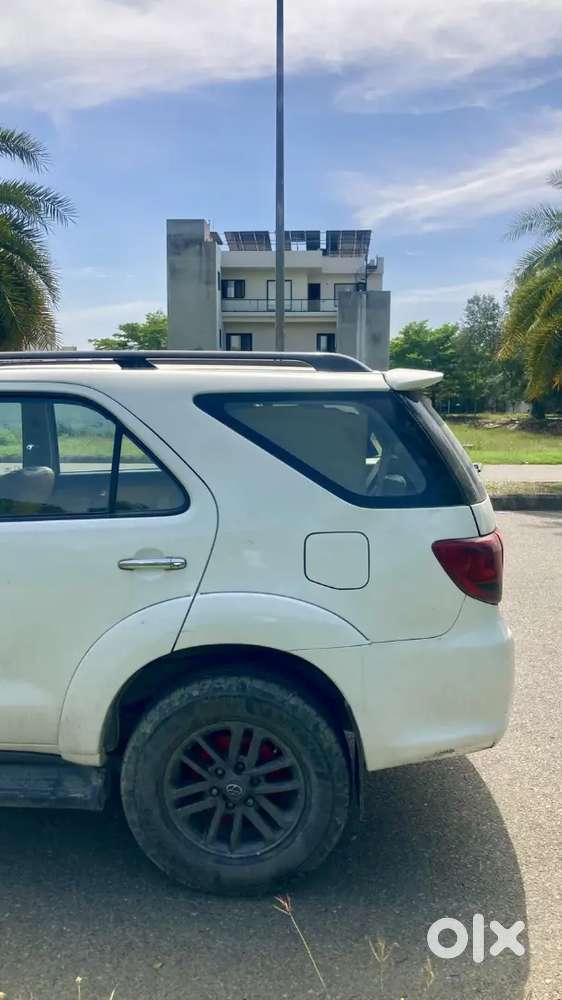 Toyota Fortuner 2012 Diesel Well Maintained