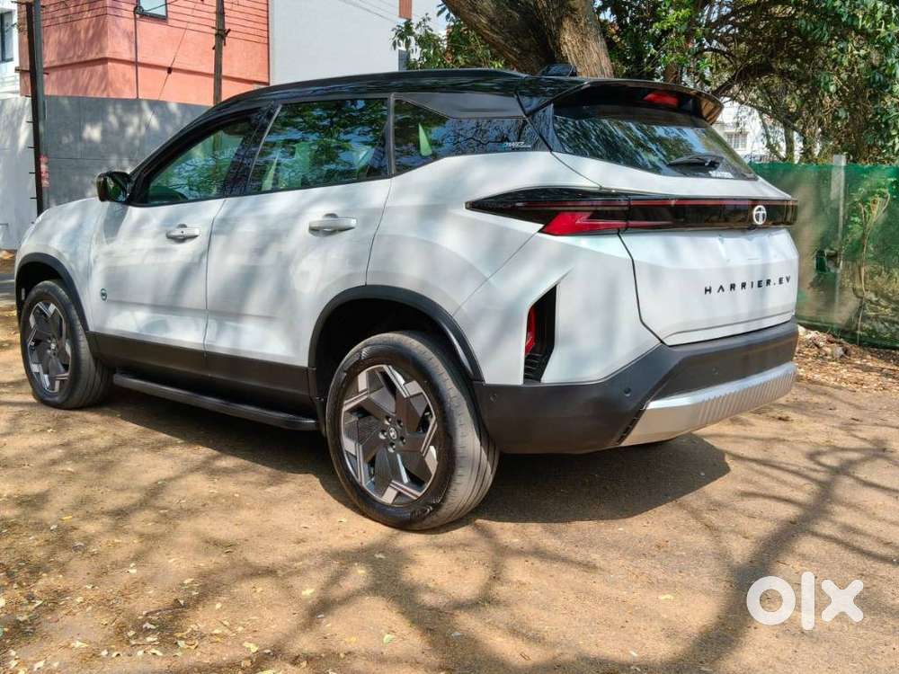 Tata Harrier Ev Xz Lux, 2025