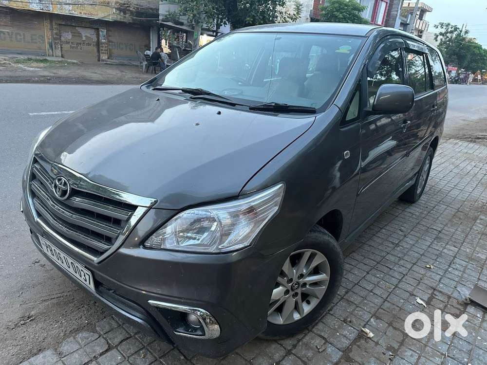 Toyota Innova Diesel 2013 Model