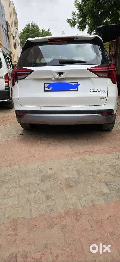 Mahindra Xuv700 Ax7 2023