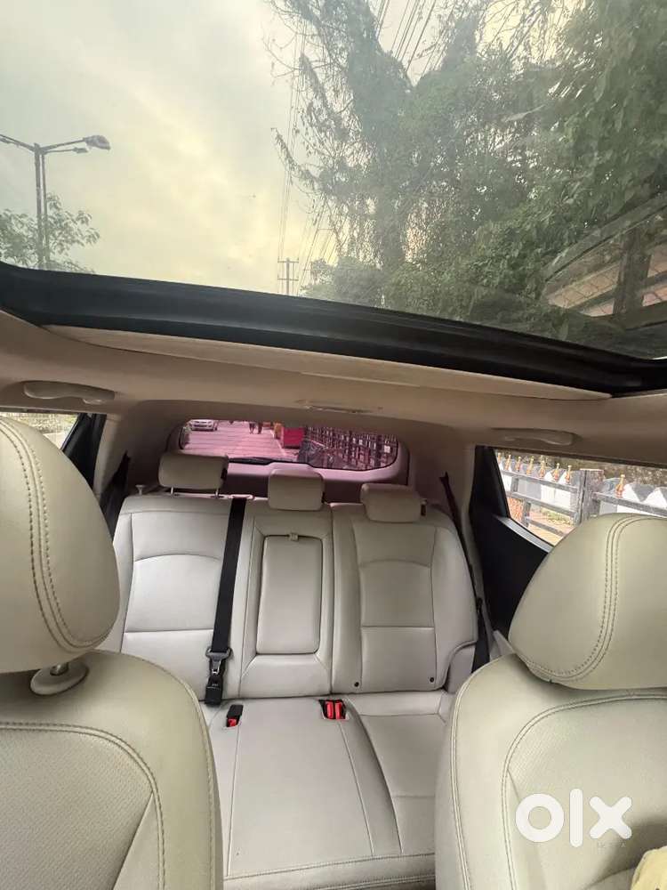 Mahindra Xuv300 2020 Petrol Well Maintained